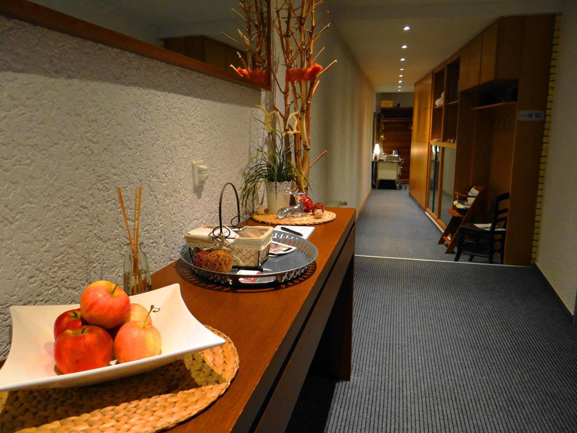 Hotel Schuetzenhof Spa Garden Buerstadt Экстерьер фото